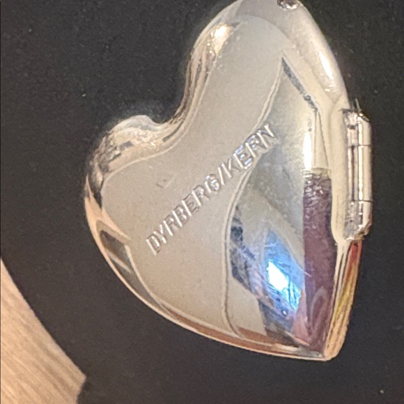 RARE DANISH designer Dyrberg/Kern heart, locket chunky necklace, silver tone - Picture 7 of 9